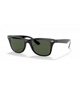 Ray-Ban RB4195Wayfarer Liteforce L(52-20)녹색 렌즈 및 프레임 검 선글라스