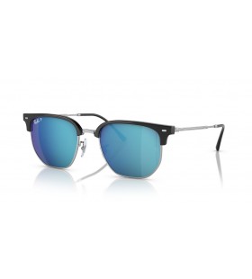 Ray-Ban RB4416 Ny Klubmester L (51 - 20) med GrÃ¥ linser og Sort ramme Solbriller