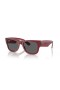Ray-Ban RB0840S Mega Wayfarer Bio-Based M (51 - 21) met Grijze lenzen en Rood frame Zonnebrillen